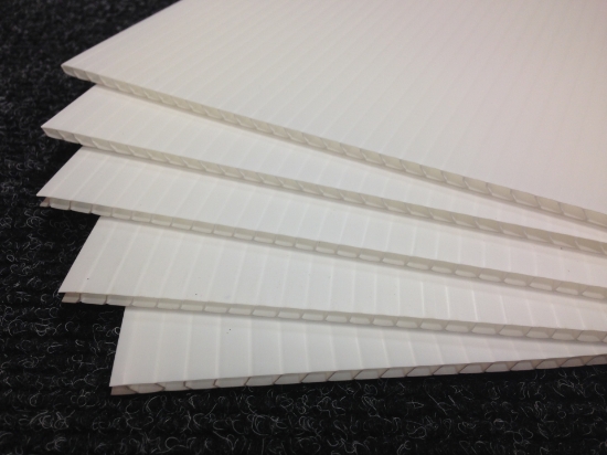 Picture of White Corriboard Sheet - 9mm 1220 x 3050mm