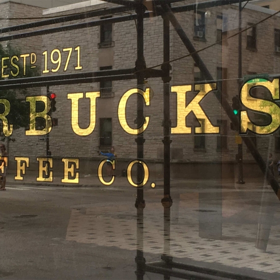 Picture of Avery Window Graphics Gloss Gold .615x1m (24")