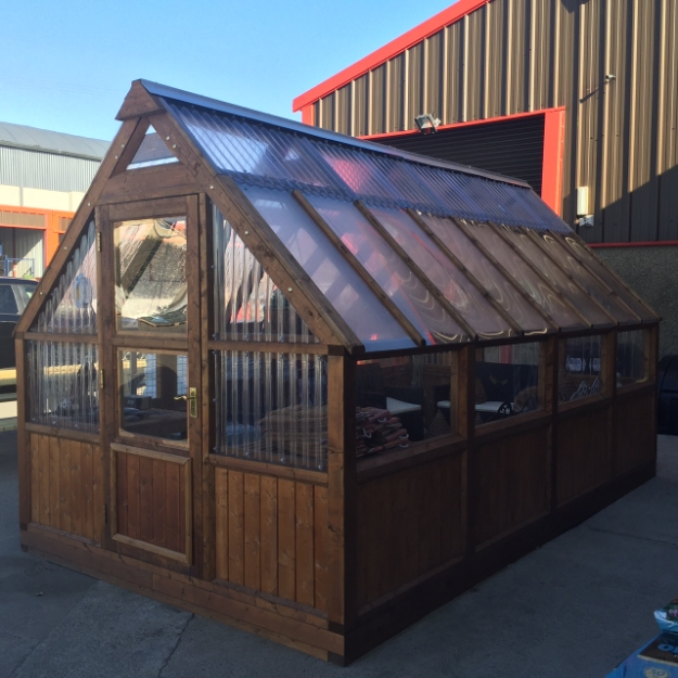Picture of IMPEX® Multiwall Polycarbonate Sheets