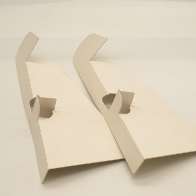 Picture of Showcard Struts